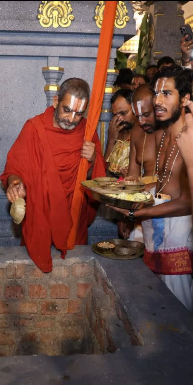 EXPERT ARCHAKAS